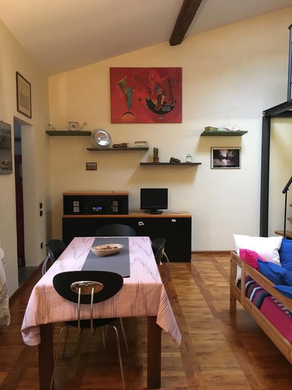 Apartamento Sotto Il Tetto Di Sofia *