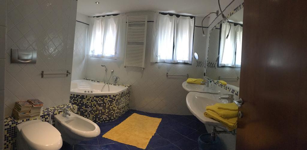 Apartamento Sotto Il Tetto Di Sofia